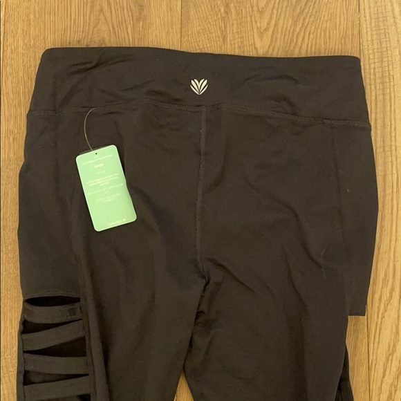 Black crop leggings - Picture 4 of 5